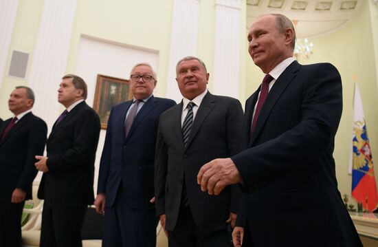 Встреча президента РФ В. Путина с  президентом Венесуэлы Н. Мадуро