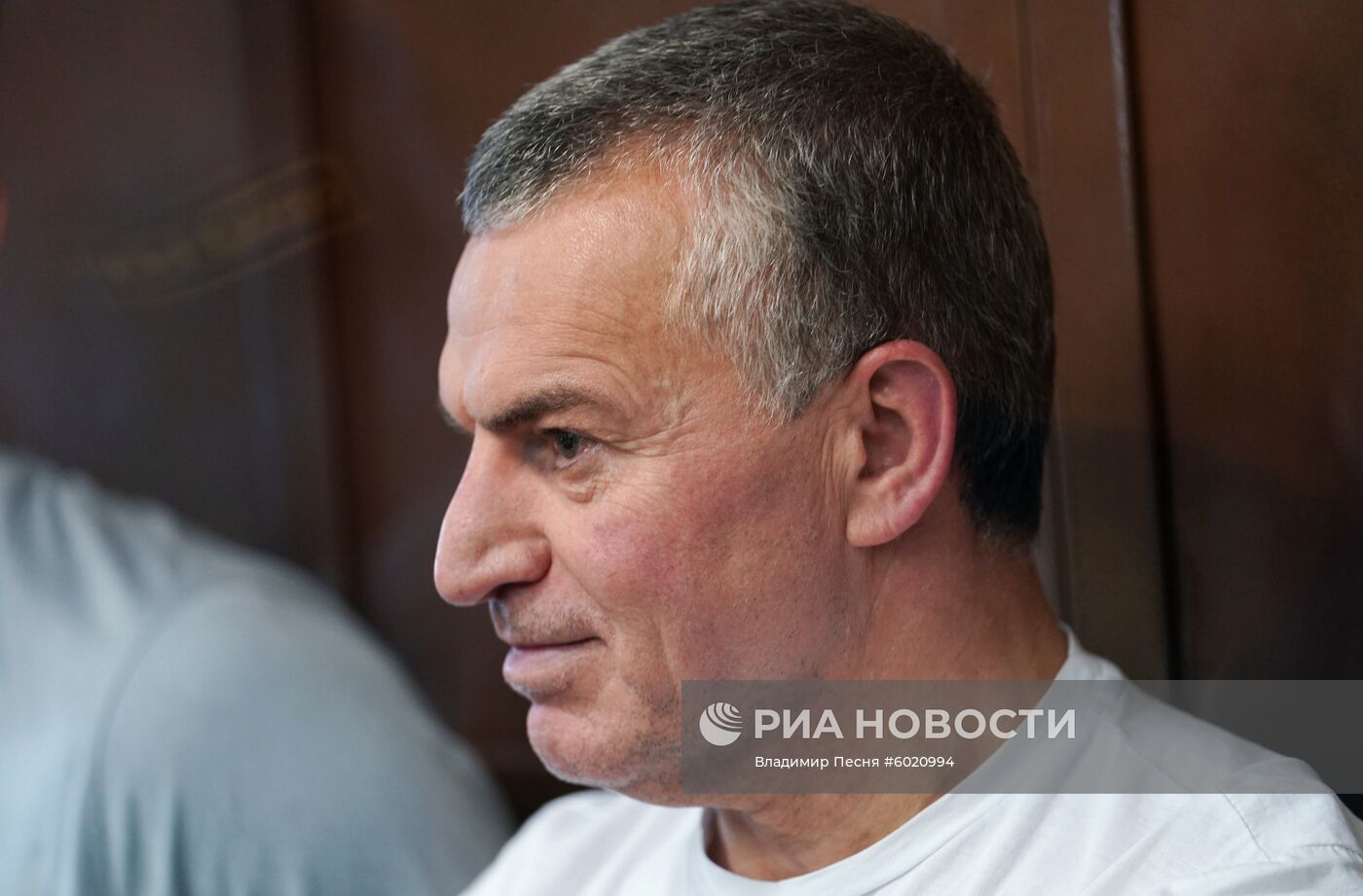 Рассмотрение ходатайства следствия о продлении ареста З. Магомедову и М. Магомедову