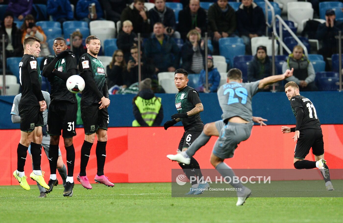 Футбол. Кубок России. Матч "Нижний Новгород" - "Краснодар"