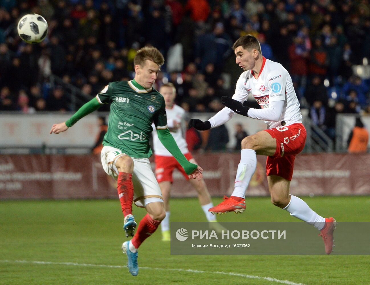 Футбол. Кубок России. Матч "КАМАЗ" - "Спартак"