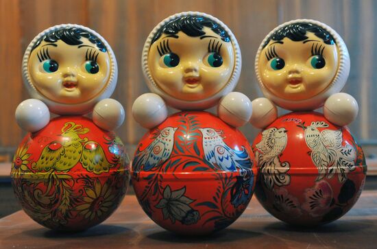 Производство кукол-неваляшек  в Котовске 