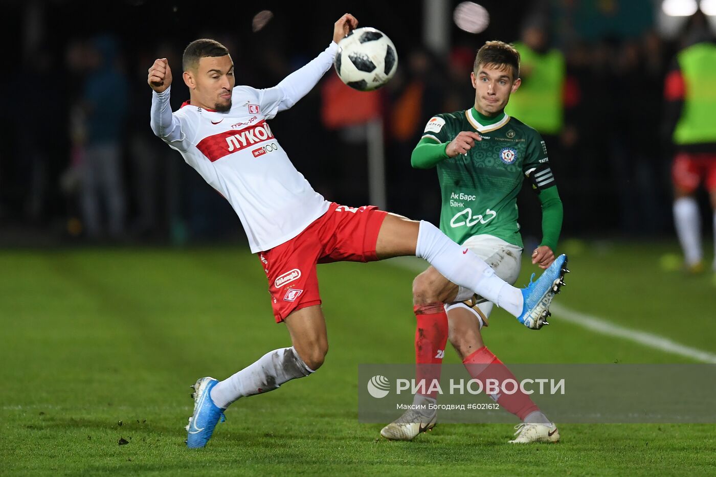 Футбол. Кубок России. Матч "КАМАЗ" - "Спартак"