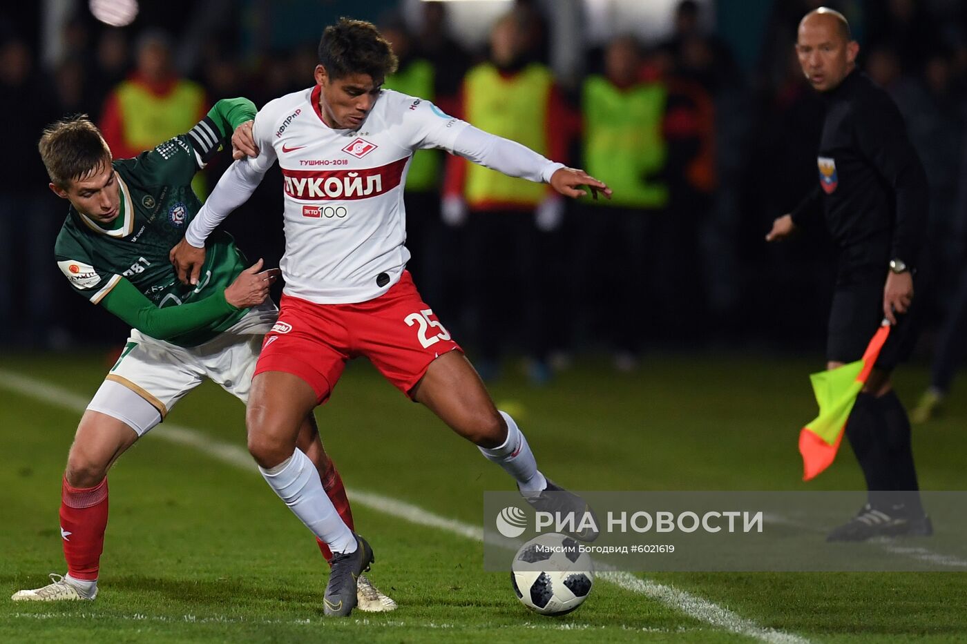 Футбол. Кубок России. Матч "КАМАЗ" - "Спартак"