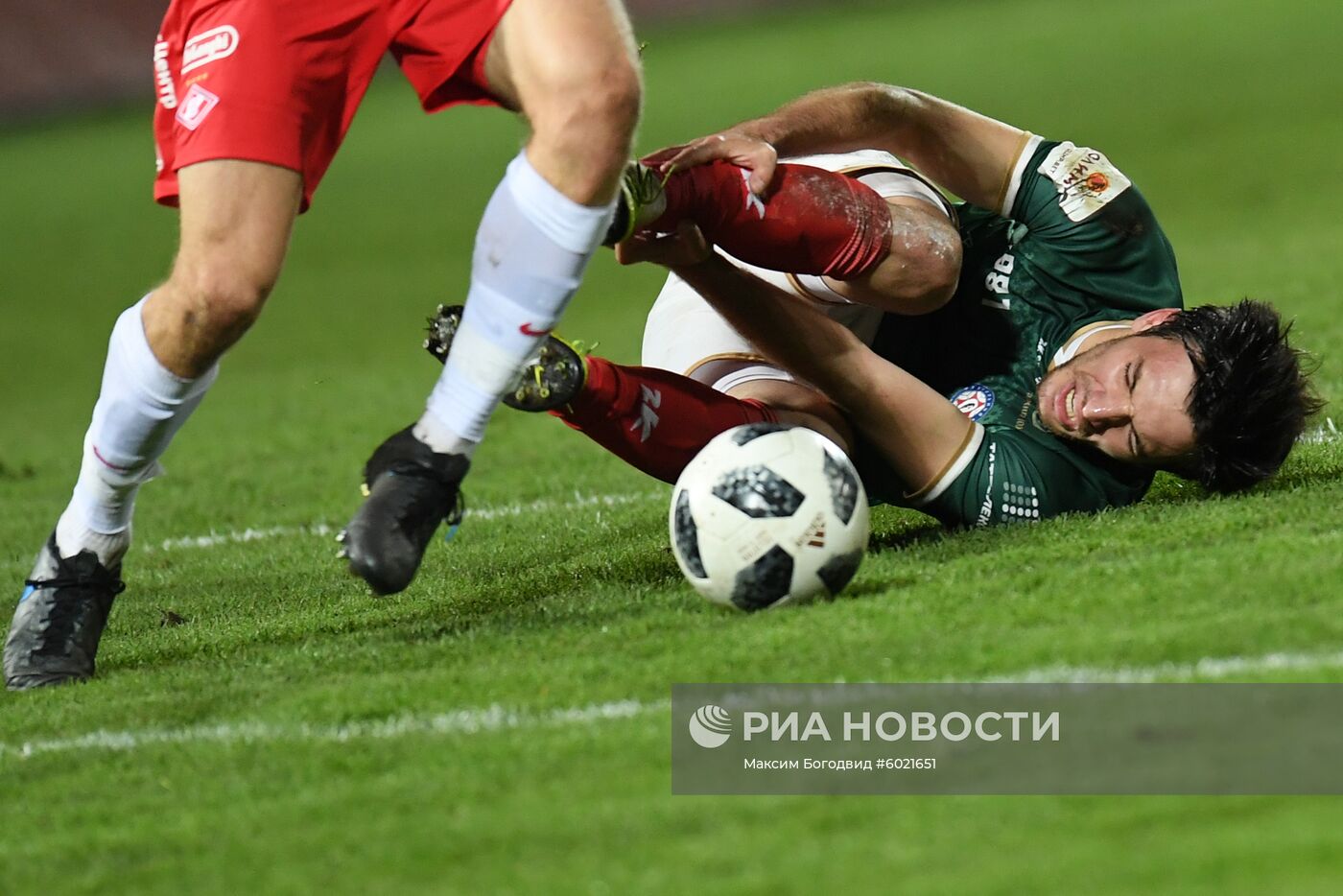 Футбол. Кубок России. Матч "КАМАЗ" - "Спартак"