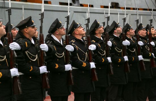 Возвращение буксира "Алтай" из экспедиции Северного флота РФ на Землю Франца-Иосифа