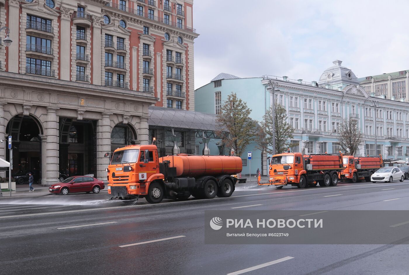 Промывка проезжей части дорог Москвы