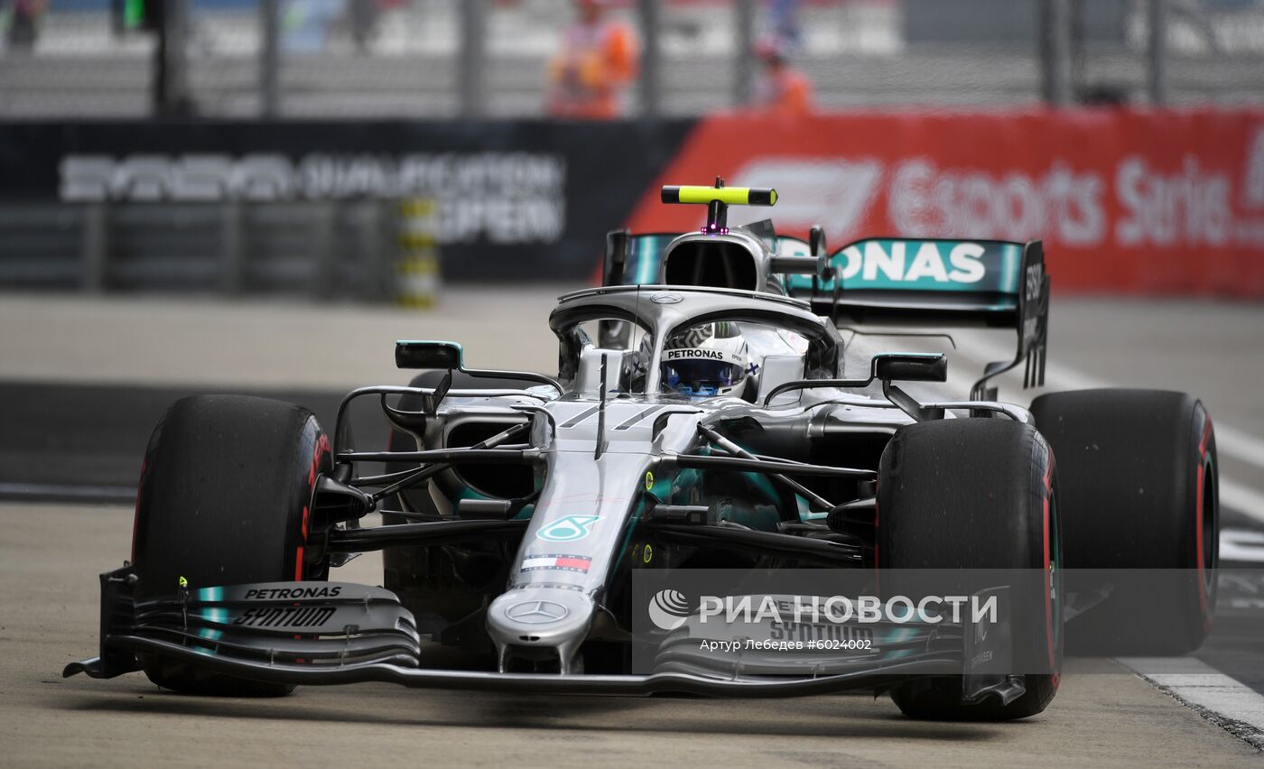 Автоспорт. Формула 1. ВТБ Гран-при России. Свободные заезды. Третия сессия