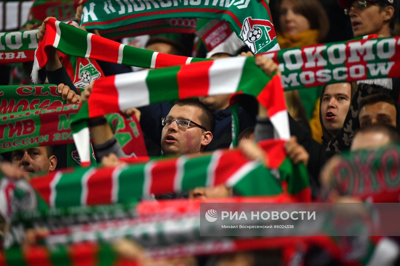 Футбол. РПЛ. Матч "Локомотив" - "Зенит"