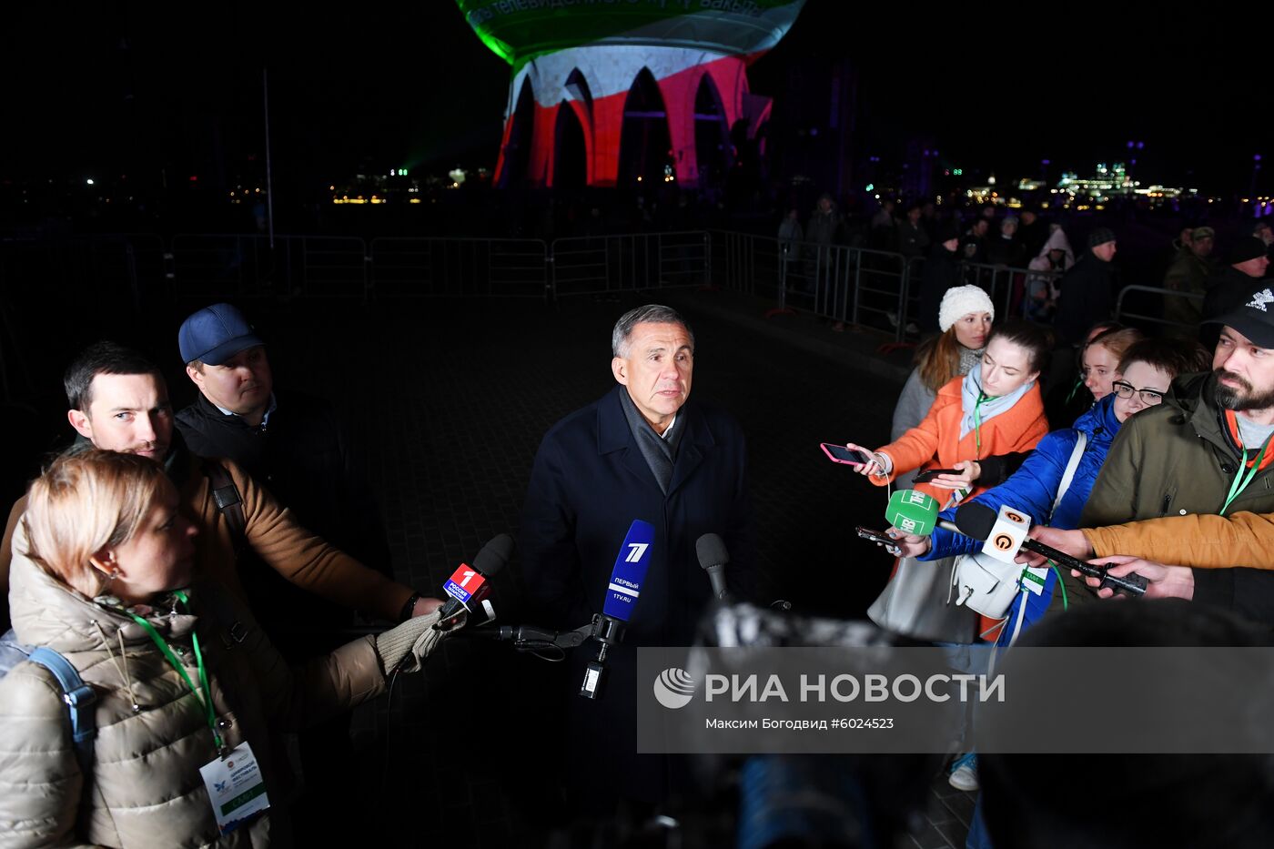 "Цифровой праздник" по случаю завершения перехода на цифровое эфирное ТВ