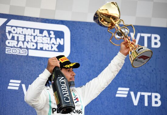 Автоспорт. Формула 1. ВТБ Гран-при России. Гонка