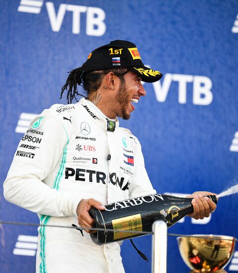 Автоспорт. Формула 1. ВТБ Гран-при России. Гонка