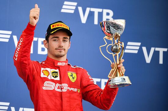 Автоспорт. Формула 1. ВТБ Гран-при России. Гонка