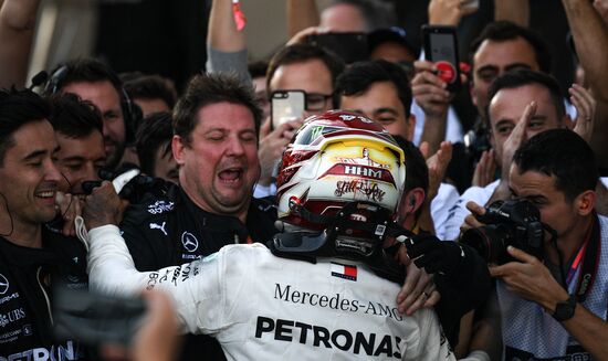 Автоспорт. Формула 1. ВТБ Гран-при России. Гонка