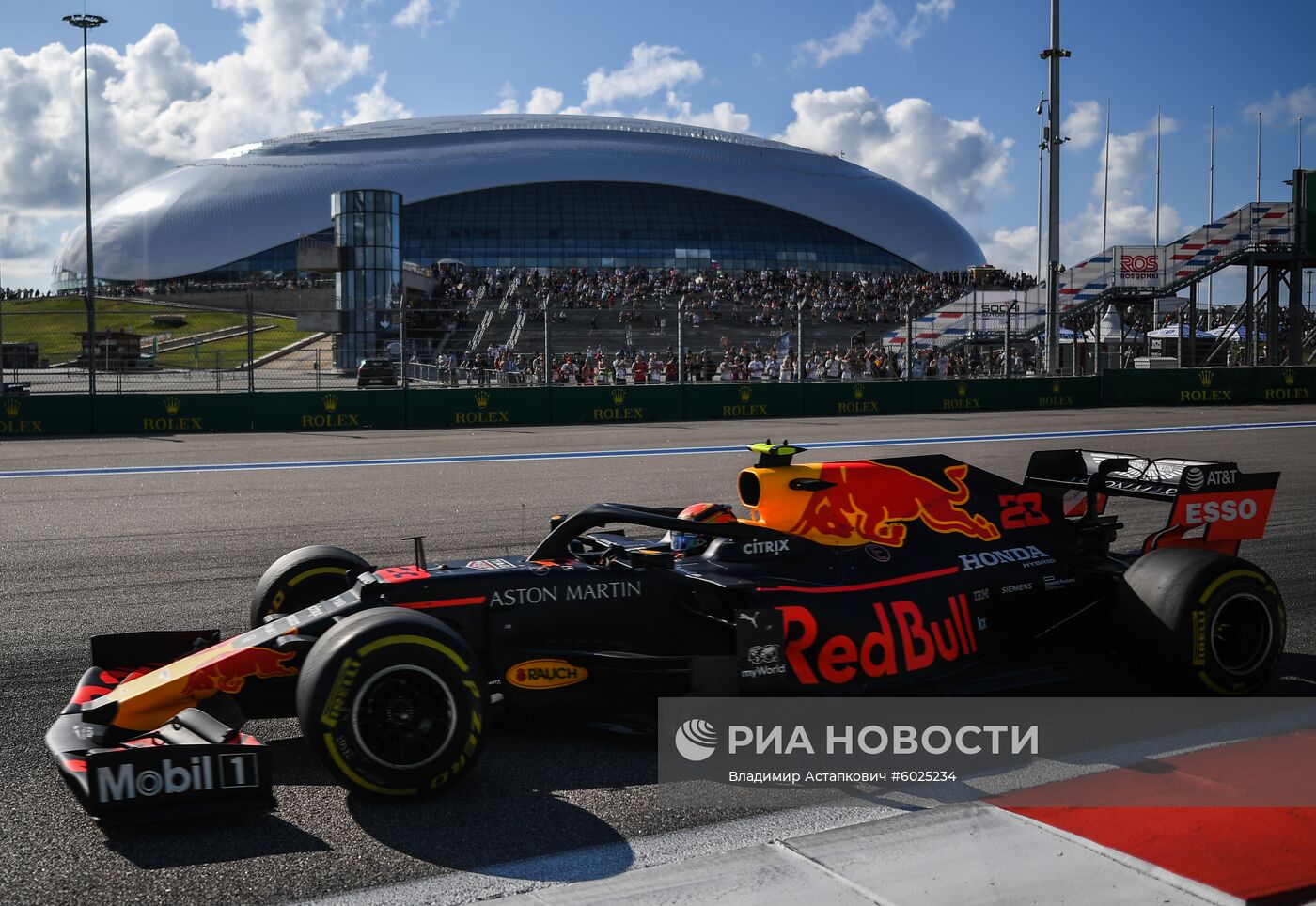 Автоспорт. Формула 1. ВТБ Гран-при России. Гонка