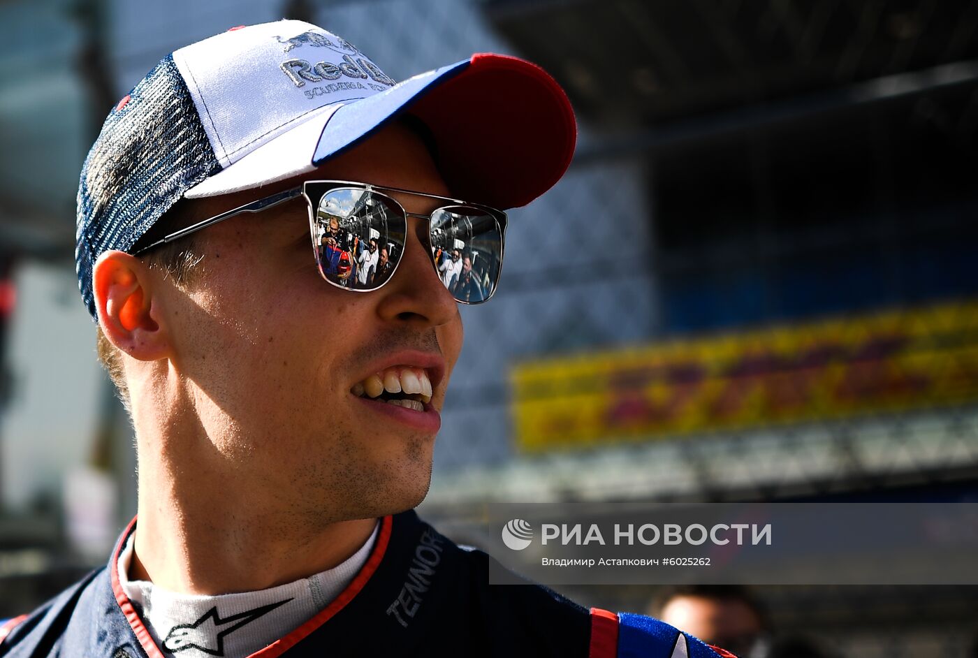 Автоспорт. Формула 1. ВТБ Гран-при России. Гонка