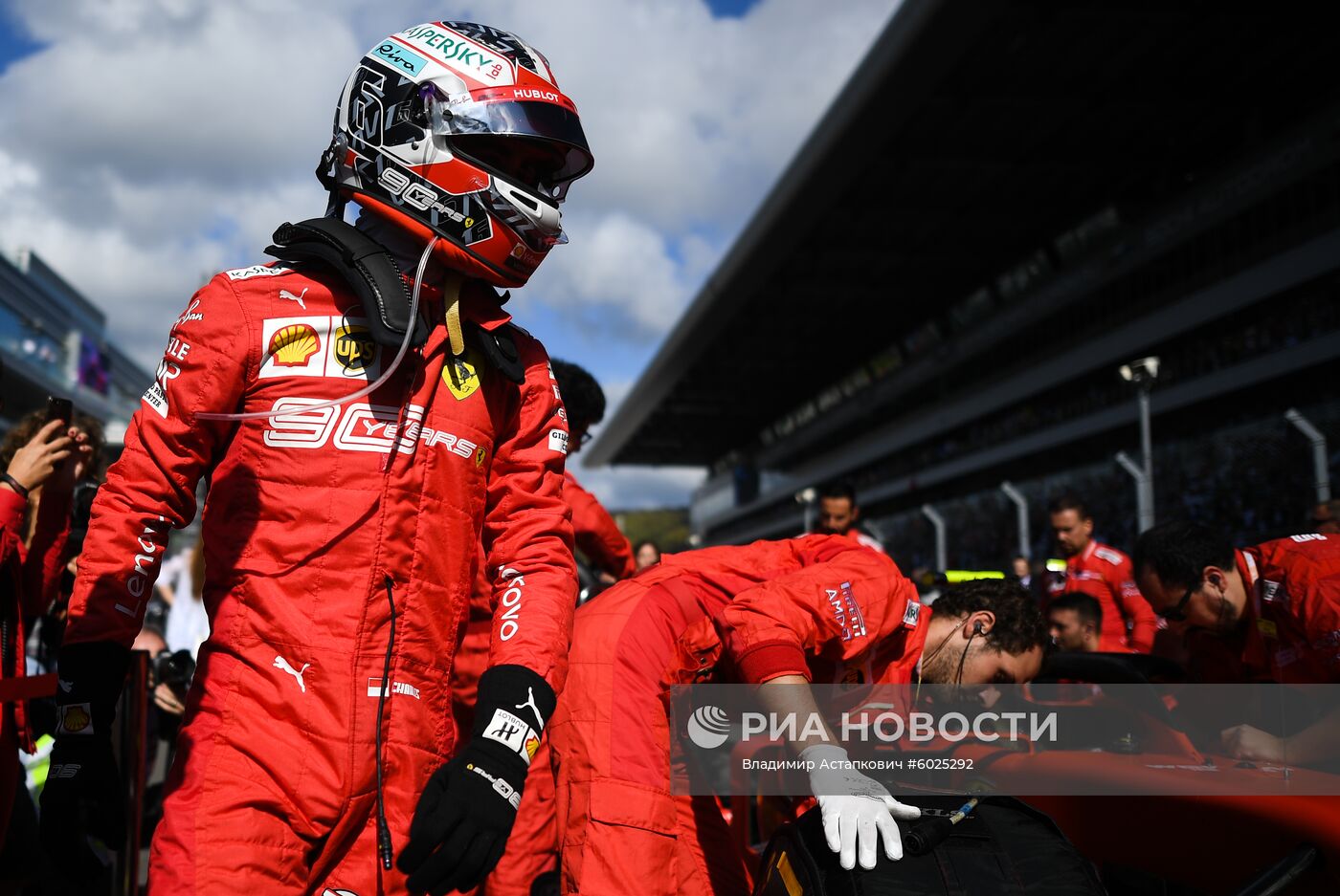 Автоспорт. Формула 1. ВТБ Гран-при России. Гонка