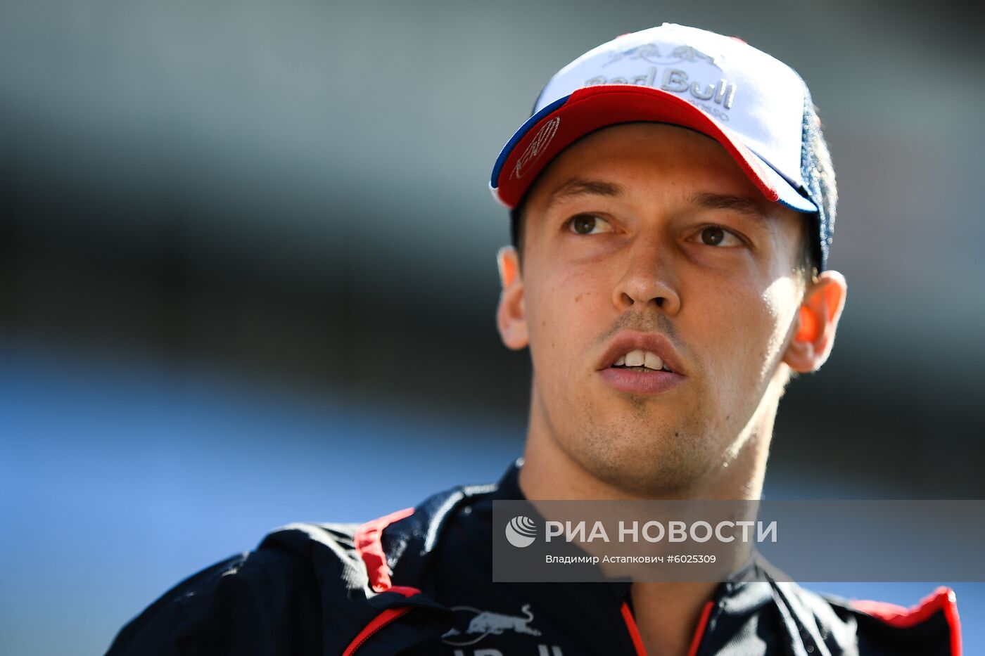 Автоспорт. Формула 1. ВТБ Гран-при России. Гонка