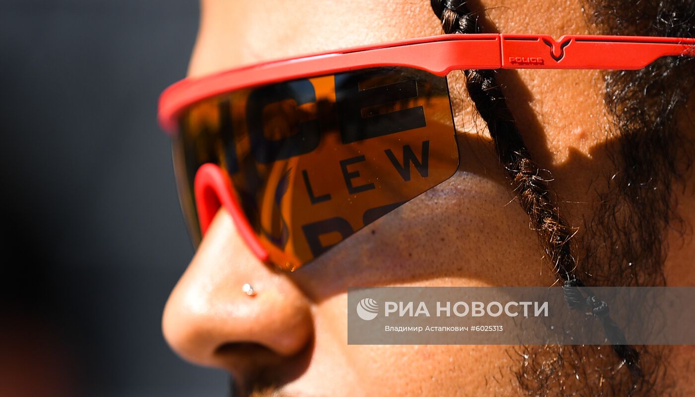 Автоспорт. Формула 1. ВТБ Гран-при России. Гонка