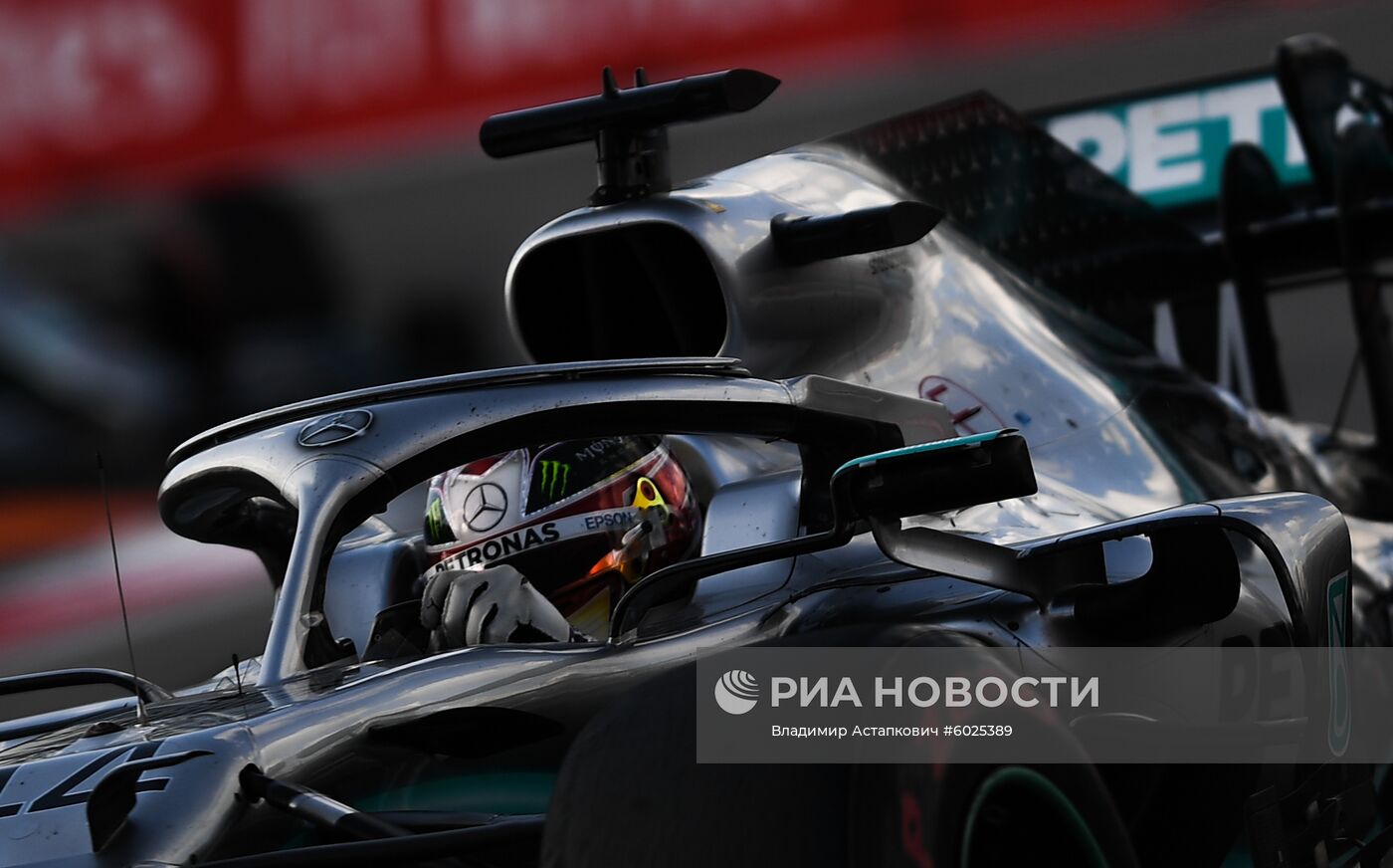 Автоспорт. Формула 1. ВТБ Гран-при России. Гонка