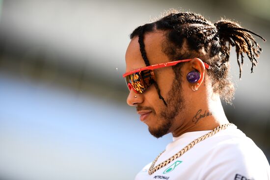 Автоспорт. Формула 1. ВТБ Гран-при России. Гонка