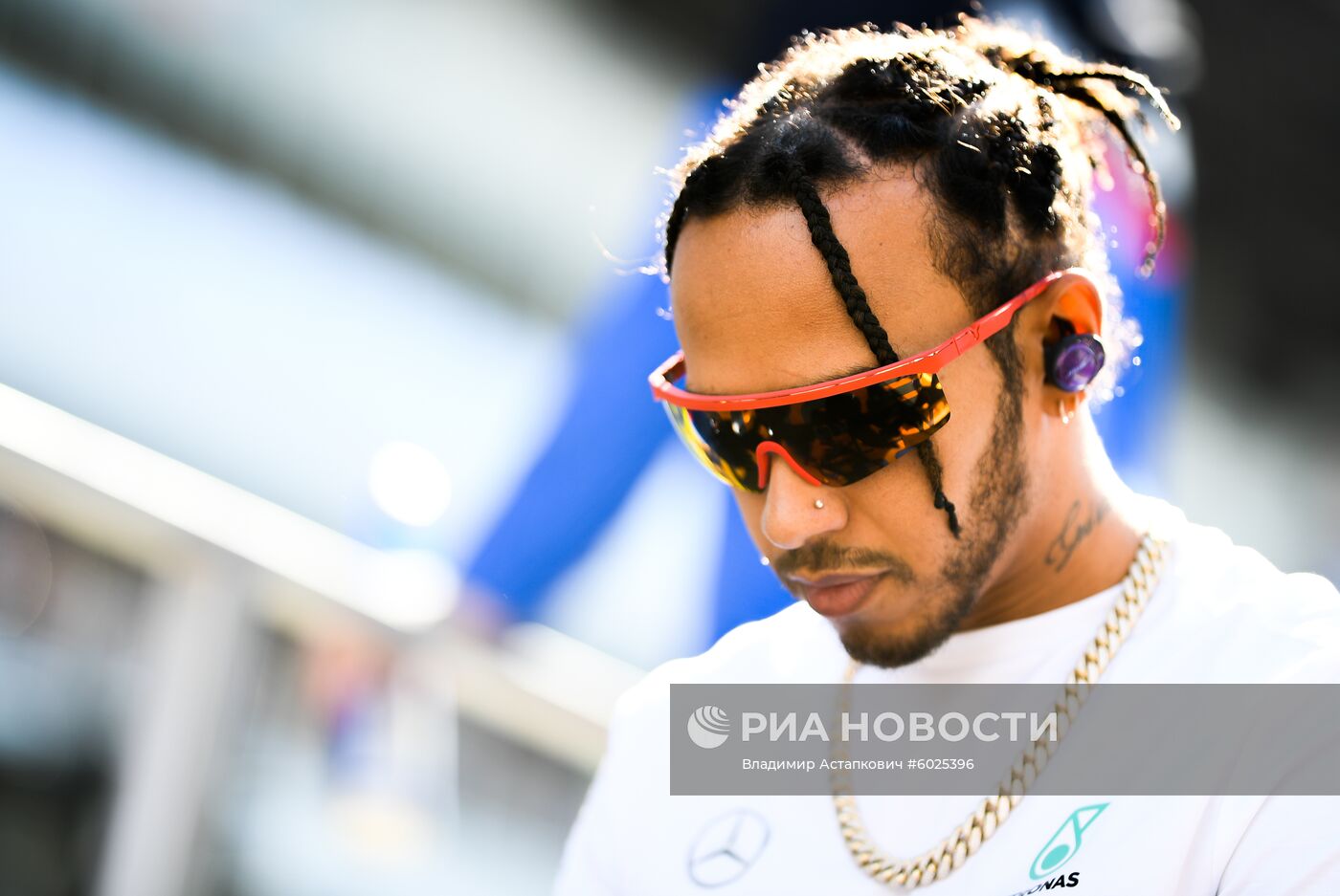 Автоспорт. Формула 1. ВТБ Гран-при России. Гонка