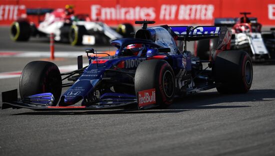 Автоспорт. Формула 1. ВТБ Гран-при России. Гонка