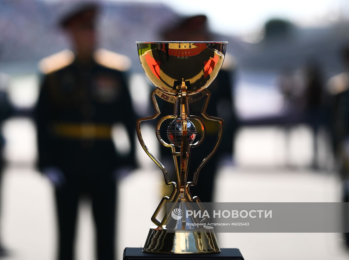 Автоспорт. Формула 1. ВТБ Гран-при России. Гонка