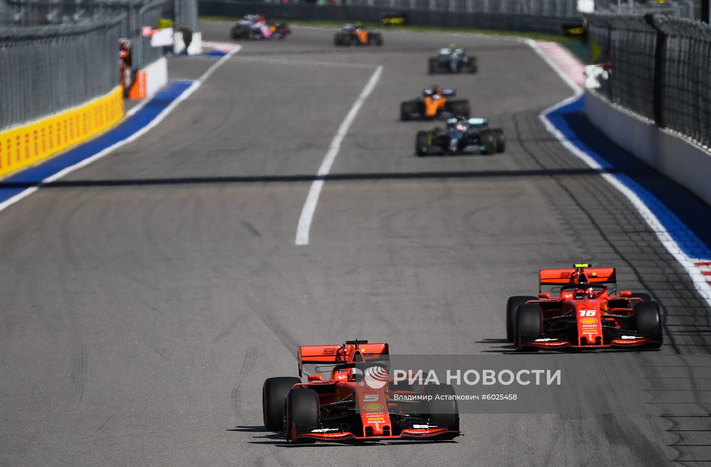 Автоспорт. Формула 1. ВТБ Гран-при России. Гонка