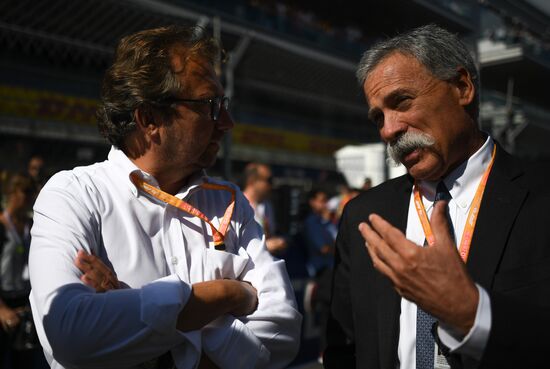 Автоспорт. Формула 1. ВТБ Гран-при России. Гонка