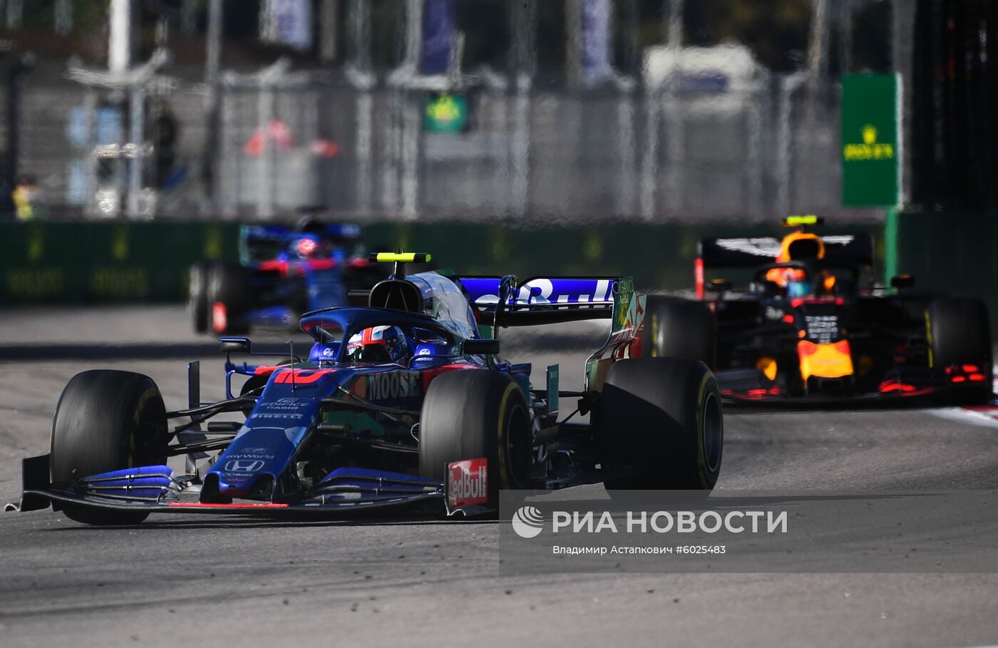 Автоспорт. Формула 1. ВТБ Гран-при России. Гонка