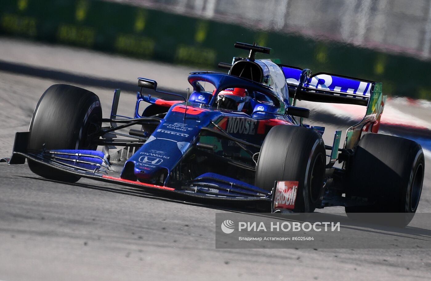 Автоспорт. Формула 1. ВТБ Гран-при России. Гонка