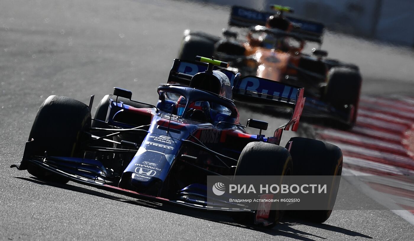 Автоспорт. Формула 1. ВТБ Гран-при России. Гонка
