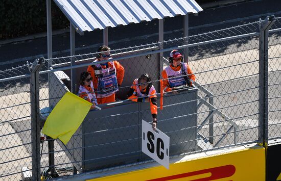 Автоспорт. Формула 1. ВТБ Гран-при России. Гонка