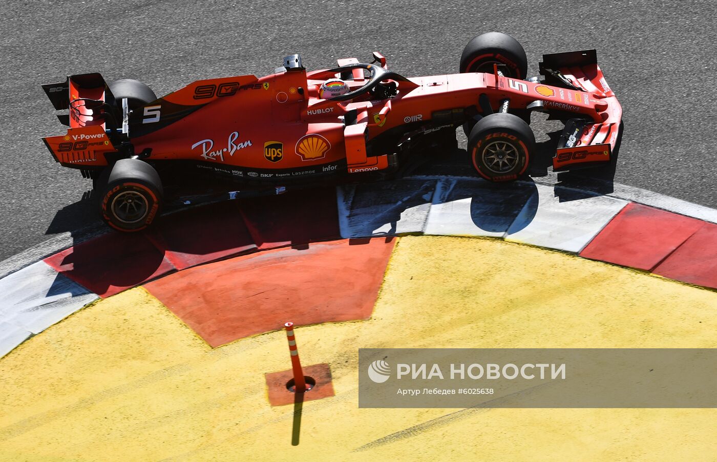 Автоспорт. Формула 1. ВТБ Гран-при России. Гонка