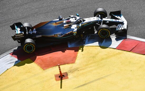 Автоспорт. Формула 1. ВТБ Гран-при России. Гонка