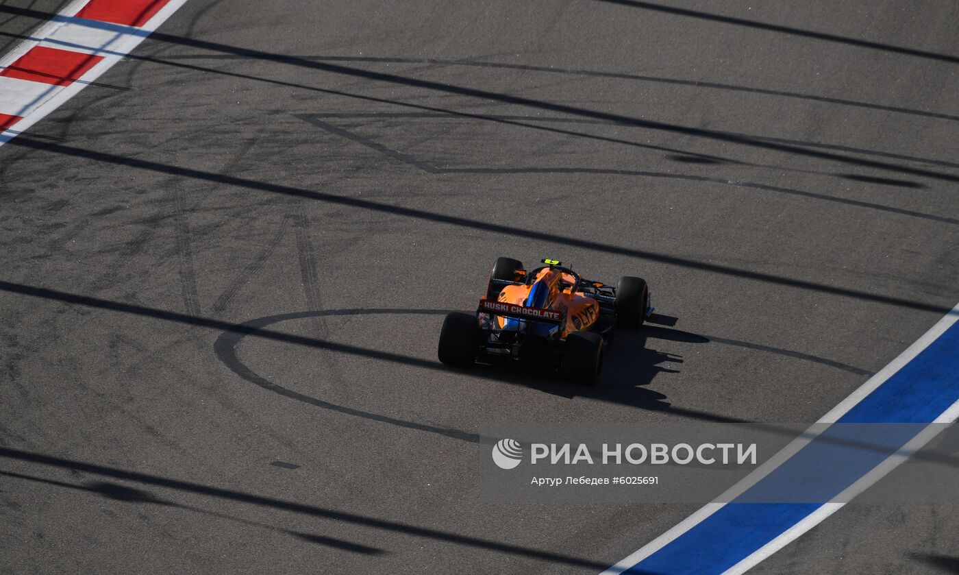 Автоспорт. Формула 1. ВТБ Гран-при России. Гонка