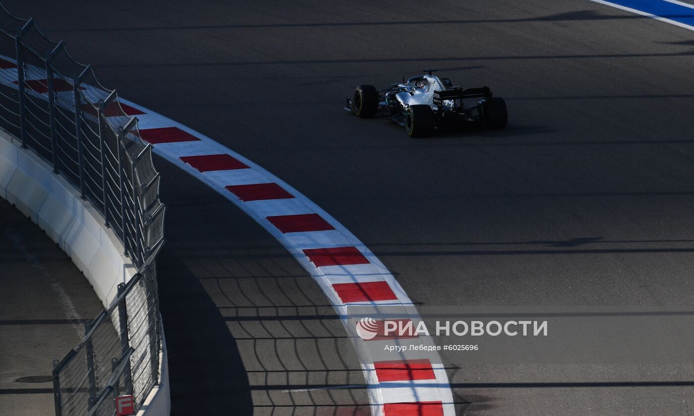 Автоспорт. Формула 1. ВТБ Гран-при России. Гонка