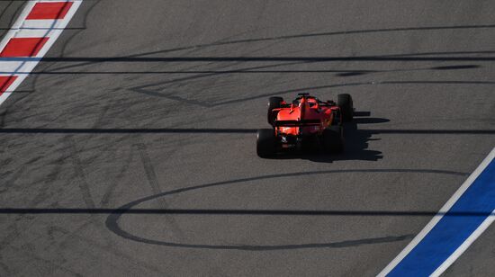 Автоспорт. Формула 1. ВТБ Гран-при России. Гонка