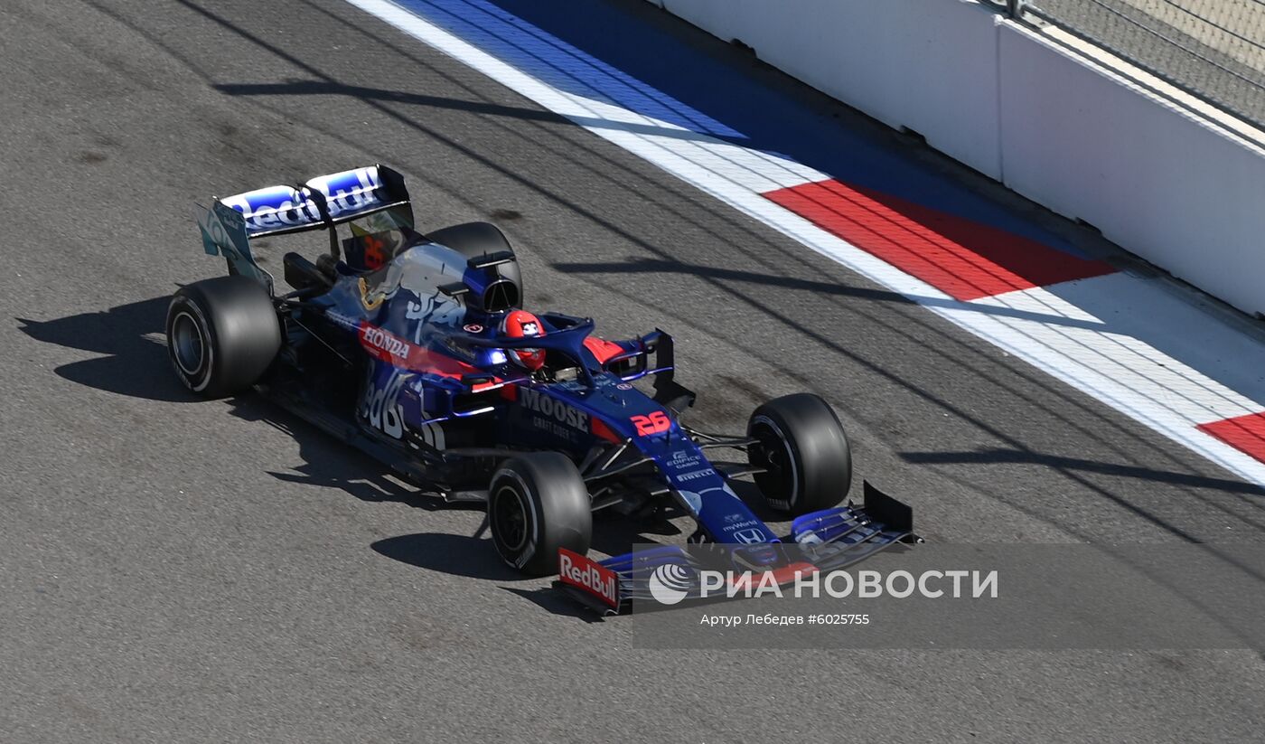 Автоспорт. Формула 1. ВТБ Гран-при России. Гонка