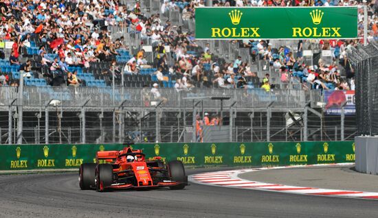 Автоспорт. Формула 1. ВТБ Гран-при России. Гонка