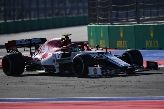 Автоспорт. Формула 1. ВТБ Гран-при России. Гонка