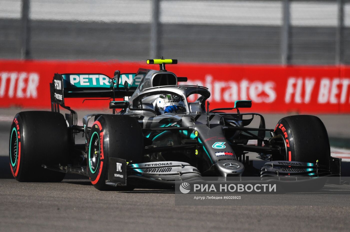 Автоспорт. Формула 1. ВТБ Гран-при России. Гонка