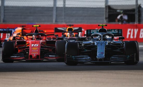 Автоспорт. Формула 1. ВТБ Гран-при России. Гонка