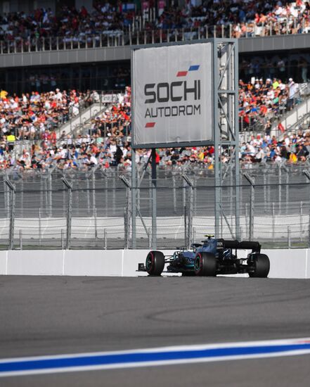 Автоспорт. Формула 1. ВТБ Гран-при России. Гонка
