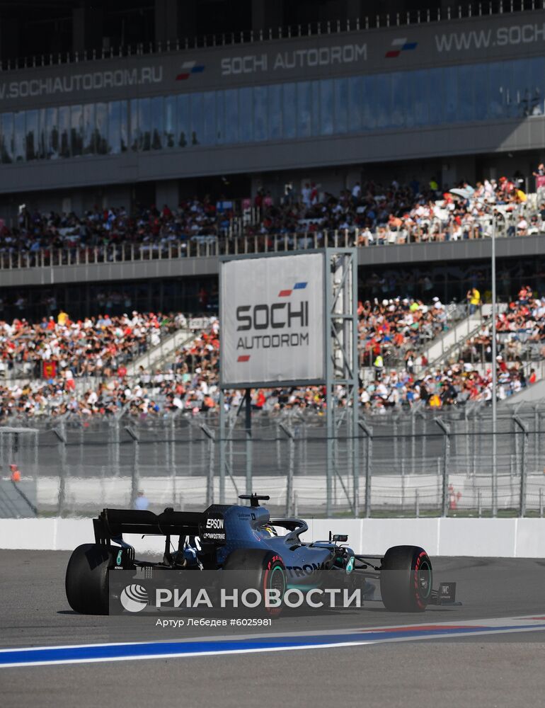 Автоспорт. Формула 1. ВТБ Гран-при России. Гонка