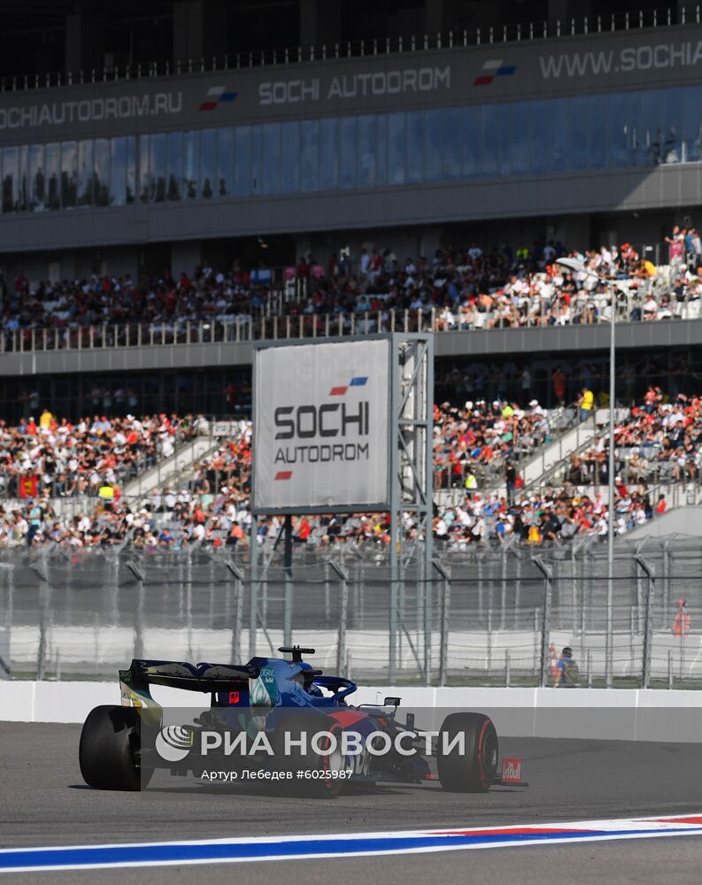 Автоспорт. Формула 1. ВТБ Гран-при России. Гонка