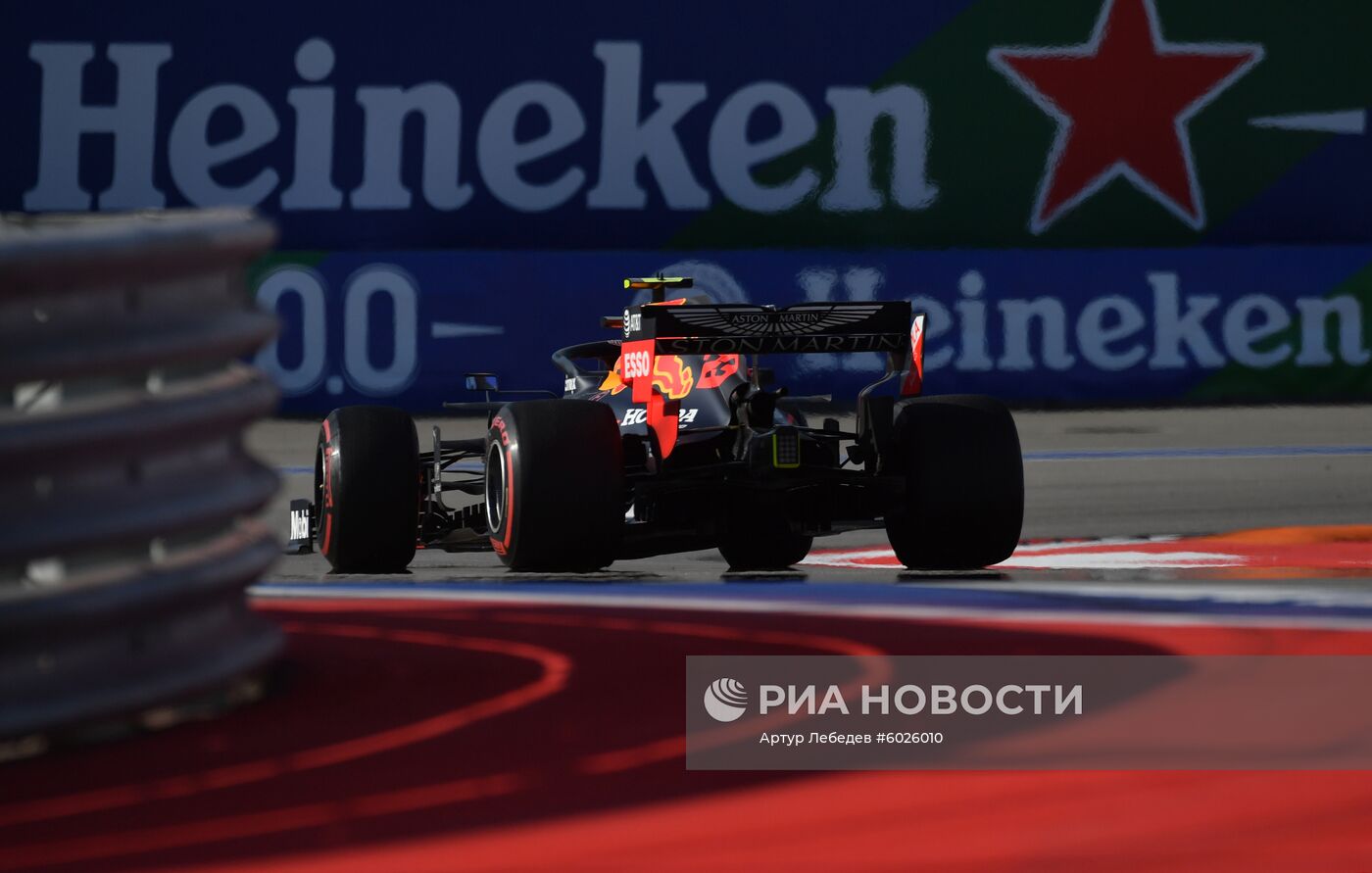 Автоспорт. Формула 1. ВТБ Гран-при России. Гонка