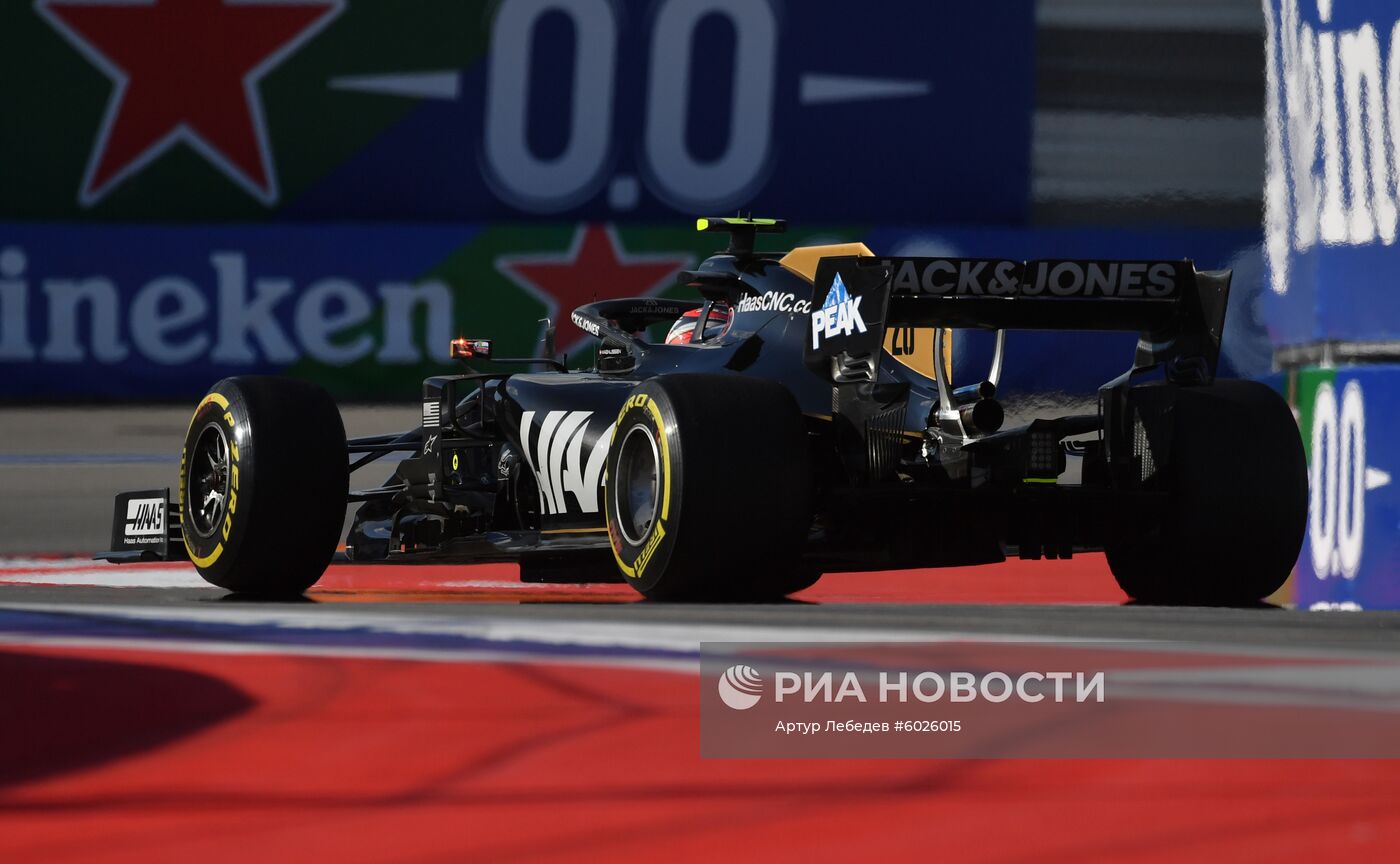 Автоспорт. Формула 1. ВТБ Гран-при России. Гонка