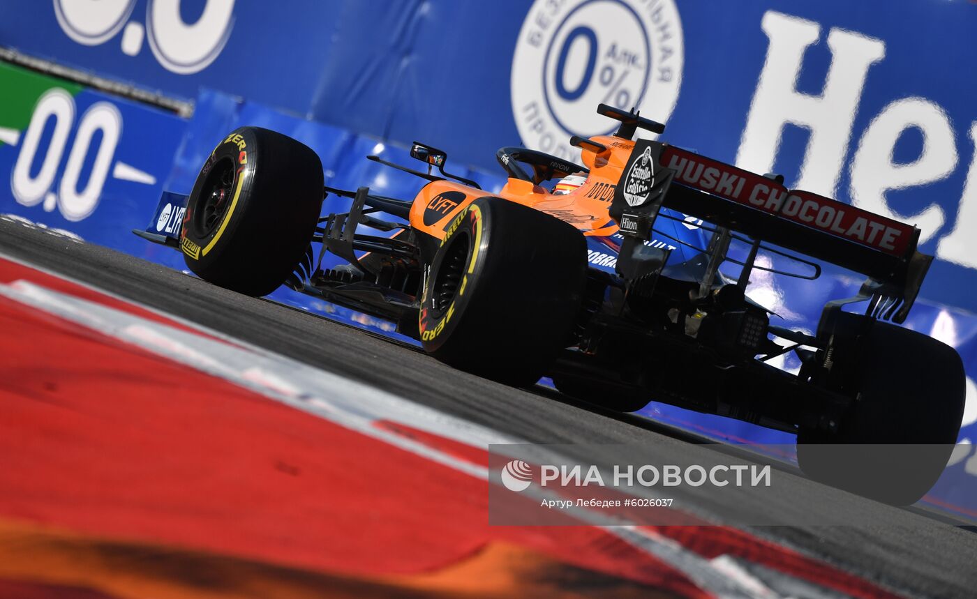 Автоспорт. Формула 1. ВТБ Гран-при России. Гонка