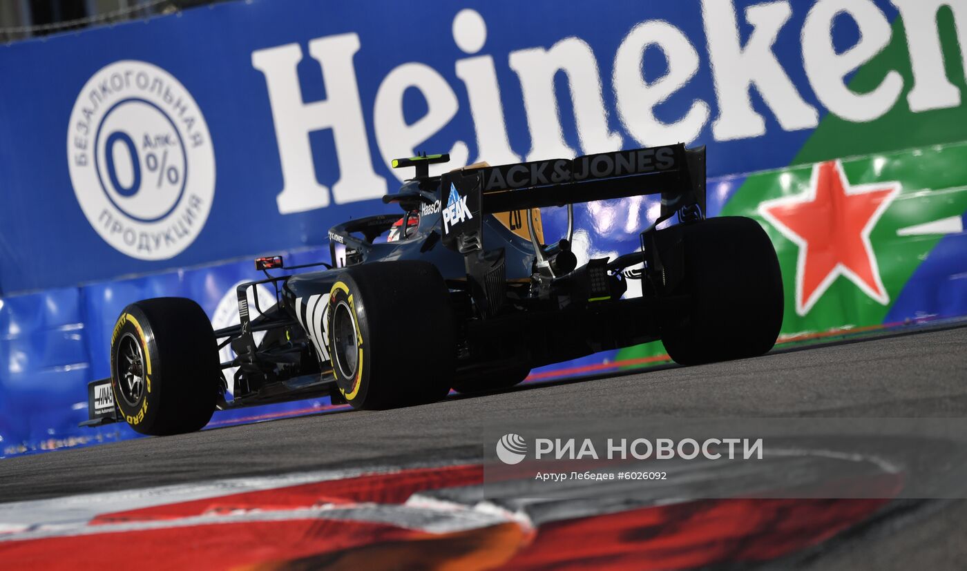 Автоспорт. Формула 1. ВТБ Гран-при России. Гонка